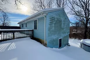 125 Maple St, Norwich, CT 06360 - Photo 4