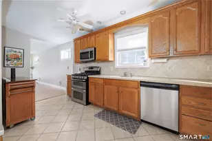 349 Quinnipiac Ave, North Haven, CT 06473 - Photo 6