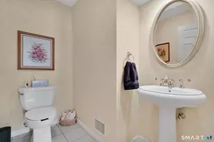 8 Eaton Circle, West Hartford, CT 06117 - Photo 18