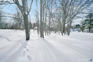 8 Eaton Circle, West Hartford, CT 06117 - Photo 12