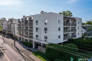 950 Cove Rd, Stamford, CT 06902 - Photo 2