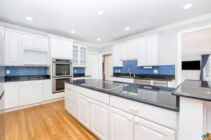 133 Still Rd, West Hartford, CT 06117 - Photo 8