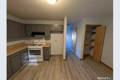 998 Campbell Avenue, West Haven, CT 06516 - Photo 2