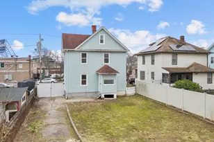 26 Woodmont Ave, Bridgeport, CT 06606 - Photo 30