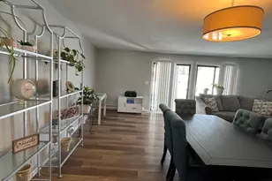 10 Dogwood Ct, Cromwell, CT 06416 - Photo 4