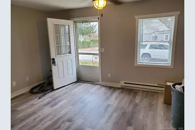 83 Midway Oval, Groton, CT 06340 - Photo 14