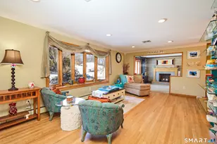 121 Campbell Rd, Trumbull, CT 06611 - Photo 10