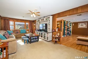 121 Campbell Rd, Trumbull, CT 06611 - Photo 8