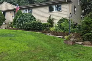 121 Campbell Rd, Trumbull, CT 06611 - Photo 34