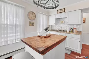 71 Mt Pleasant St, Derby, CT 06418 - Photo 6