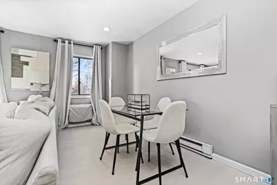 697 Cove Road #APT 1B, Stamford, CT 06902 - Photo 14