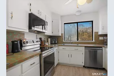 192 Gillies Lane #192, Norwalk, CT 06854 - Photo 8