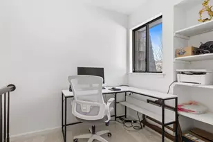 192 Gillies Ln, Norwalk, CT 06854 - Photo 16