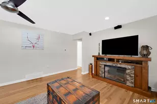 4 Gregory Rd, Wallingford, CT 06492 - Photo 12