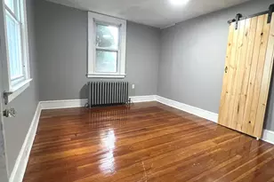 24 St Johns St, Middletown, CT 06457 - Photo 6