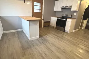 24 St Johns St, Middletown, CT 06457 - Photo 1