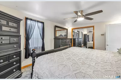 235 Burnsford Avenue, Bridgeport, CT 06606 - Photo 20