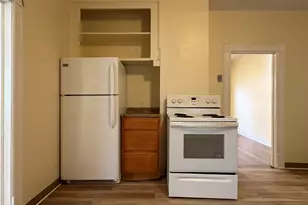 36 Walnut St, Middletown, CT 06457 - Photo 4