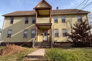 36 Walnut St, Middletown, CT 06457 - Photo 1