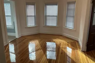 13 Alger St, New London, CT 06320 - Photo 6