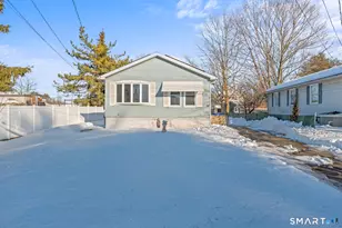 24 Pearl St, Glastonbury, CT 06033 - Photo 8