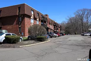 1274 E Main St, Meriden, CT 06450 - Photo 2