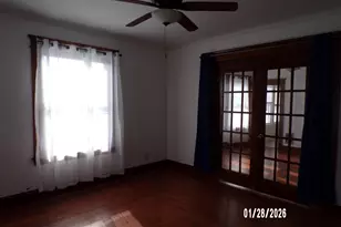 17 Holbrook St, Ansonia, CT 06401 - Photo 4