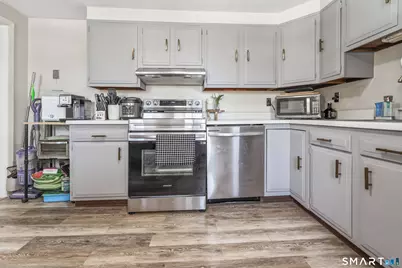 14 Wilkes Road, Danbury, CT 06811 - Photo 14