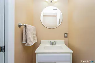59 Woodway Rd, Stamford, CT 06907 - Photo 28