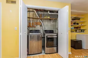 59 Woodway Rd, Stamford, CT 06907 - Photo 32