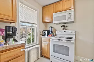 75 Newtown Ave, Norwalk, CT 06851 - Photo 22