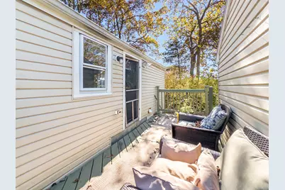 944 Totoket Road, North Branford, CT 06472 - Photo 16