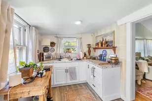 944 Totoket Rd, North Branford, CT 06472 - Photo 4