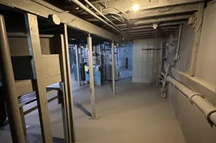 42 Spring St, New London, CT 06320 - Photo 30