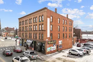 343 W Main St, Waterbury, CT 06702 - Photo 22