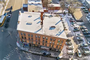 343 W Main St, Waterbury, CT 06702 - Photo 24