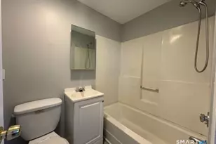 343 W Main St, Waterbury, CT 06702 - Photo 20