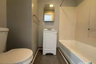 343 W Main St, Waterbury, CT 06702 - Photo 12