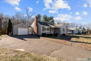 123 E Wolcott Ave, Windsor, CT 06095 - Photo 2