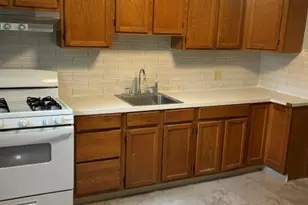 144 Pennsylvania Ave, New Britain, CT 06052 - Photo 2