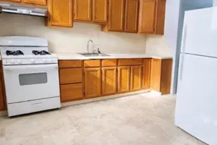 144 Pennsylvania Ave, New Britain, CT 06052 - Photo 4