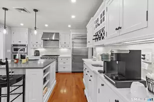 23 Olmstead Ln, Ridgefield, CT 06877 - Photo 12