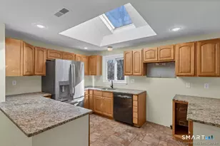 13 Victoria Ln, Old Lyme, CT 06371 - Photo 12