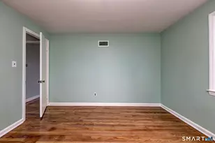 22 Parker Ave, West Haven, CT 06516 - Photo 30