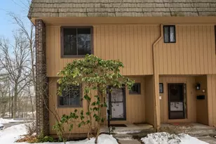 1 Great Oak Ct, Cromwell, CT 06416 - Photo 1