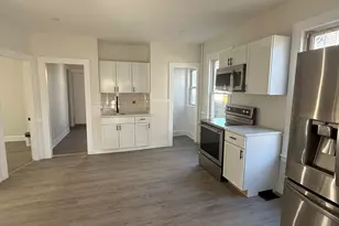 239 Beardsley St, Bridgeport, CT 06607 - Photo 4