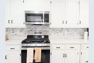 170 Edgewood Street, Stratford, CT 06615 - Photo 16