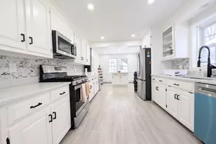 170 Edgewood St, Stratford, CT 06615 - Photo 14