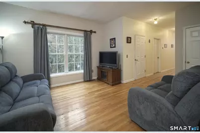 65 Benton Street #65, Fairfield, CT 06825 - Photo 6