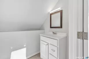 1053 Fairfield Beach Rd, Fairfield, CT 06824 - Photo 30